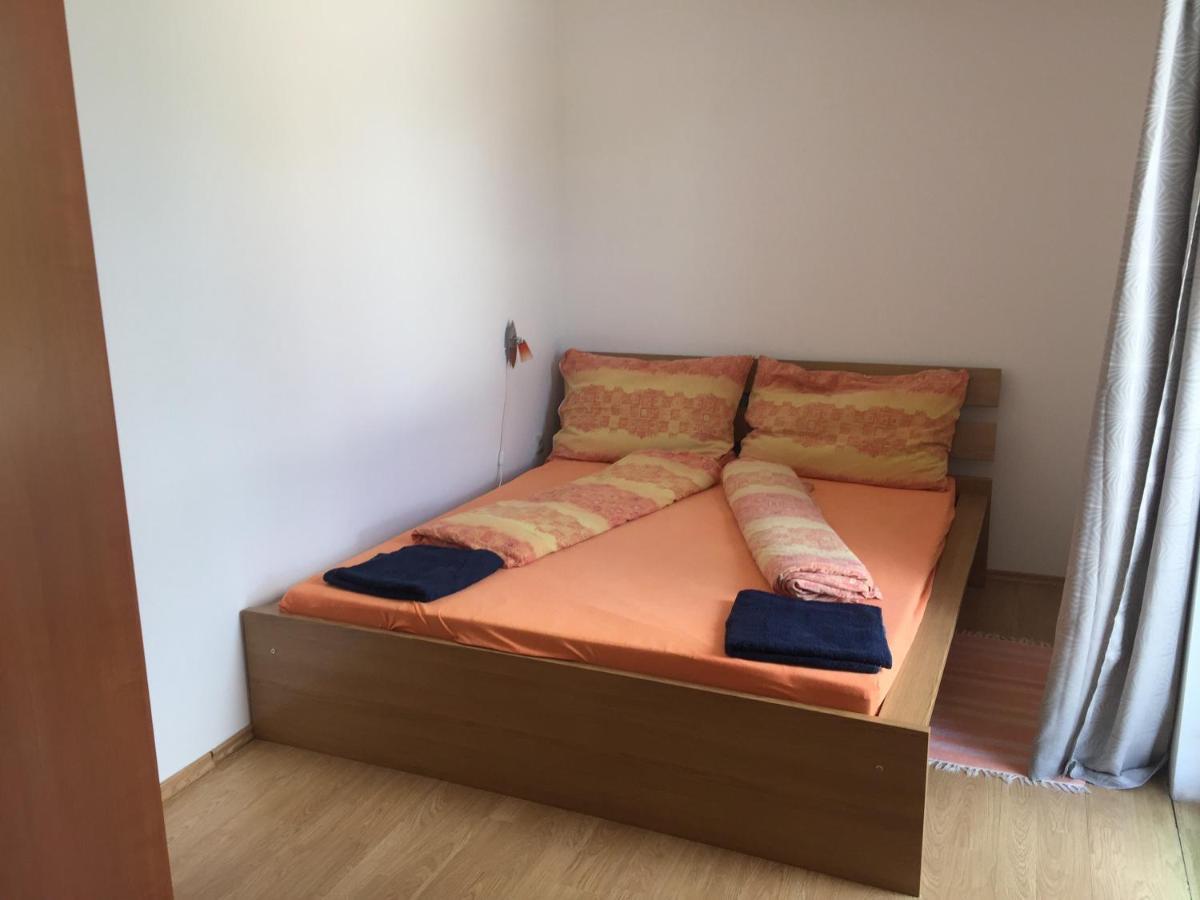 Bed and Breakfast Hableany Etterem, Pizzeria Es Vendeghaz Балатонмариафюрдё Экстерьер фото
